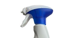 Calcaire piscine vinaigre blanc : La méthode naturelle pour une eau cristalline sans effort ! découvrez comment éliminer efficacement le calcaire de votre piscine grâce au vinaigre. des astuces simples et naturelles pour entretenir votre bassin et préserver sa clarté, tout en épargnant vos équipements. apprenez à dire adieu aux dépôts calcaires et à profiter d'une eau cristalline.
