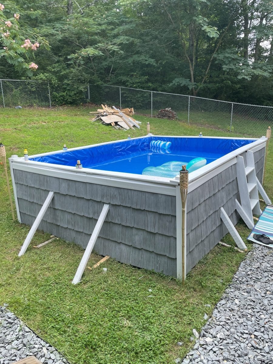 découvrez comment créer une piscine originale et économique en utilisant des palettes en bois. suivez nos conseils étape par étape pour transformer votre jardin en un véritable oasis de détente.