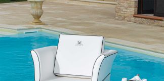 Fauteuil piscine résine : Le mobilier parfait pour un espace détente design et confortable ! découvrez notre sélection de fauteuils de piscine en résine au design contemporain, alliant confort et esthétique pour sublimer votre espace extérieur. profitez de moments de détente au bord de l'eau avec style.