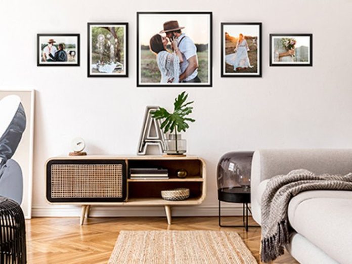 impression photo grand format découvrez notre service d'impression photo grand format, idéal pour vos affiches, décorations murales et présentations. obtenez des résultats éclatants et de haute qualité pour donner vie à vos plus beaux souvenirs. commandez dès maintenant et transformez vos photos en œuvres d'art!