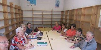 participez à notre atelier de scrapbooking dédié au deuil à big rapids. créez des souvenirs précieux et soutenez votre processus de guérison dans une ambiance chaleureuse et bienveillante. rejoignez-nous pour des moments créatifs et réconfortants.