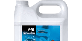Eau déminéralisée piscine : Bonne ou mauvaise idée pour l’entretien de votre bassin ? découvrez l'eau déminéralisée pour piscine, idéale pour préserver la qualité de votre eau et prolonger la vie de vos équipements. simple à utiliser, elle élimine les impuretés et garantit une baignade agréable et saine.