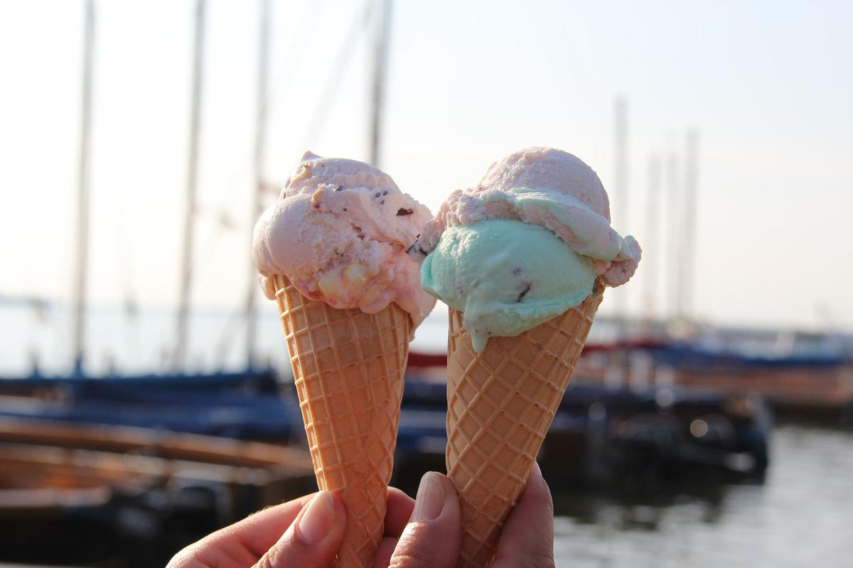 découvrez notre gelato service écoresponsable, où chaque boule de glace est préparée avec des ingrédients locaux et durables. savourez des délices gourmands tout en préservant la planète.