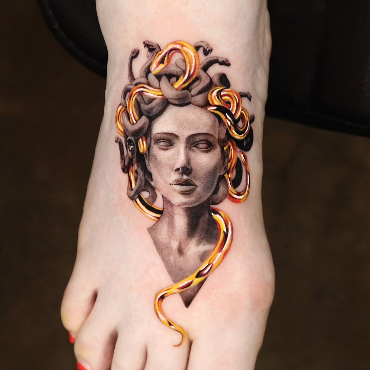 découvrez l'univers fascinant du tatouage art, où créativité et culture se rencontrent. explorez des designs uniques, des techniques variées et des histoires derrière chaque encre, pour ceux qui souhaitent exprimer leur identité à travers l'art corporel.