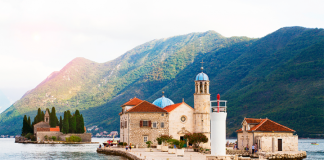 découvrez les îles européennes magiques, des destinations enchanteuses où la nature préservée et l'histoire fascinante se rencontrent. partez à la découverte de paysages idylliques, de cultures riches et d'expériences uniques au cœur de l'europe.