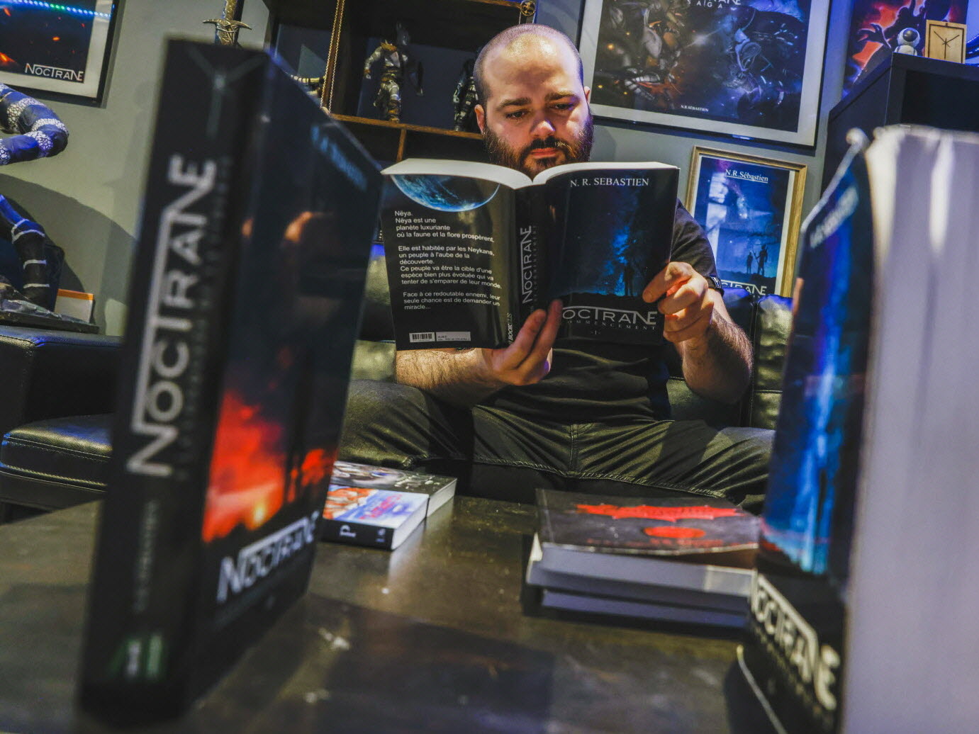 découvrez comment réussir l'auto-édition de votre livre : conseils pratiques, étapes essentielles et outils pour publier et vendre votre ouvrage en toute autonomie.