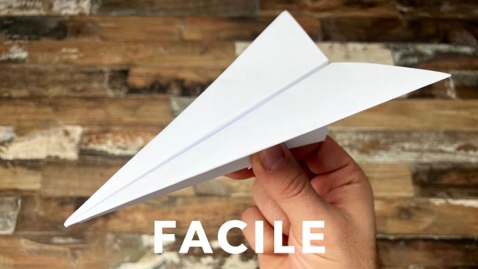 pliages avion facile découvrez des astuces et instructions simples pour réaliser des pliages d'avion en papier faciles. idéal pour débutants et enfants, amusez-vous à créer et faire voler vos créations !