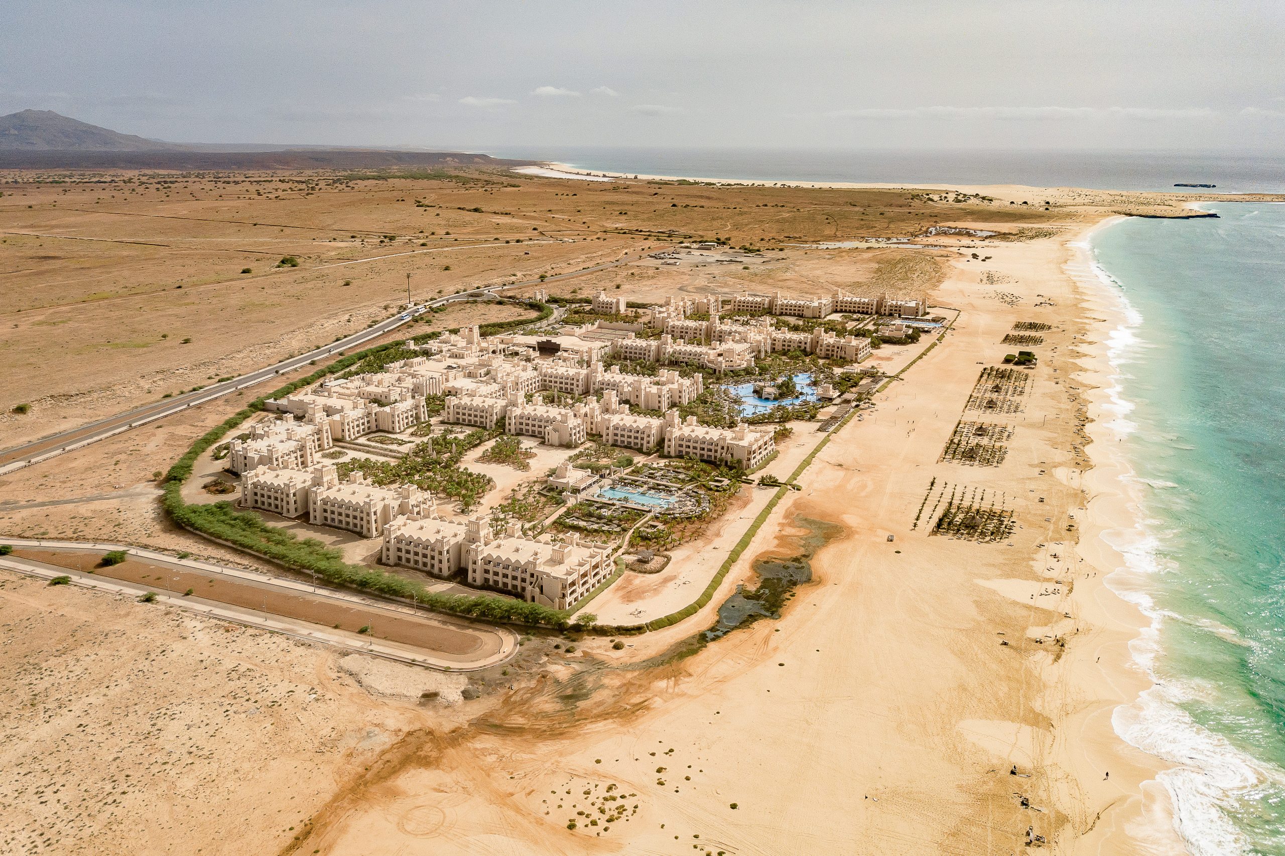 découvrez les risques liés aux plages volcaniques au cap-vert et profitez de conseils pour un tourisme sûr et agréable dans cet archipel unique.