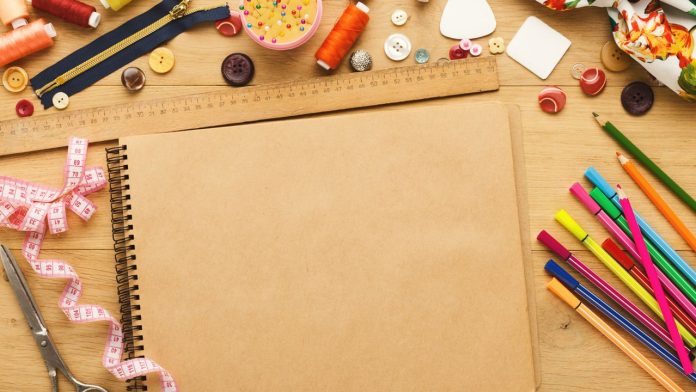 junk journaling, nouvelle tendance créative découvrez le junk journaling, une nouvelle tendance créative qui vous permet d'exprimer votre imagination en recyclant divers matériaux pour créer des journaux uniques et personnalisés.