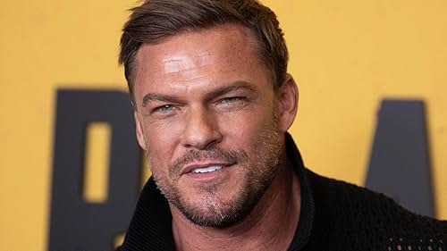 découvrez les critiques de la série war machine sur netflix, avec alan ritchson. analyse des performances, de l'intrigue et de l'accueil du public.